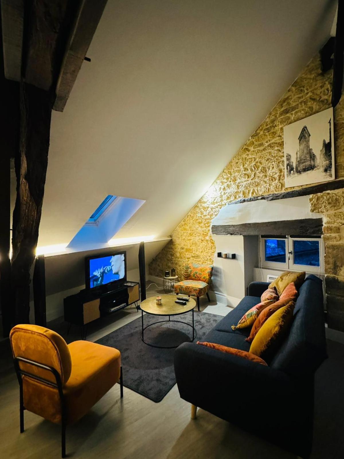 Appartement* Authentique Meuble Sarlat Coeur Ville Luaran gambar